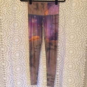 xs teeki space leggings